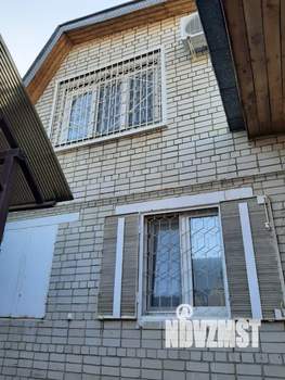 Дом 69м&sup2;, 2-этажный, участок 10 сот.  