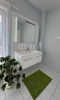 Дом 229м², 3-этажный, участок 6 сот.  