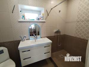 Дом 165м&sup2;, 2-этажный, участок 6 сот.  