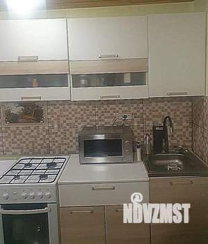 Дом 90м&sup2;, 3-этажный, участок 3 сот.  