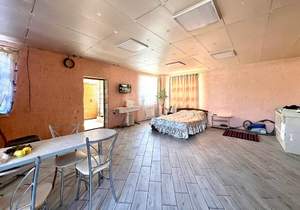 Дом 100м², 3-этажный, участок 10 сот.  