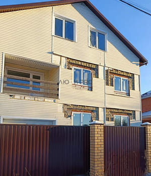 Дом 216м&sup2;, 2-этажный, участок 7 сот.  