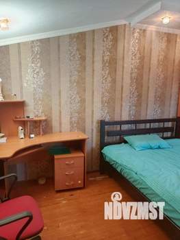 Дом 190м&sup2;, 2-этажный, участок 9 сот.  