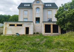 Дом 707м², 3-этажный, участок 31 сот.  