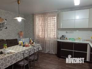 Дом 93м&sup2;, 1-этажный, участок 6 сот.  