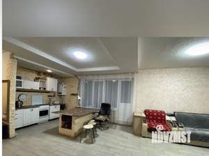 Дом 180м², 2-этажный, участок 8 сот.  