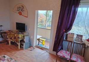 Дом 90м², 2-этажный, участок 5 сот.  