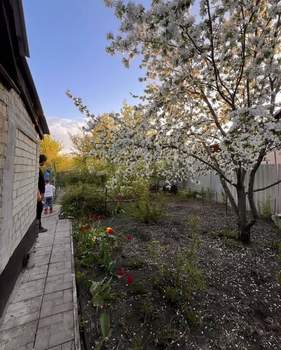 Дом 15м&sup2;, 2-этажный, участок 3 сот.  