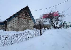 Дом 23м&sup2;, 2-этажный, участок 5 сот.  