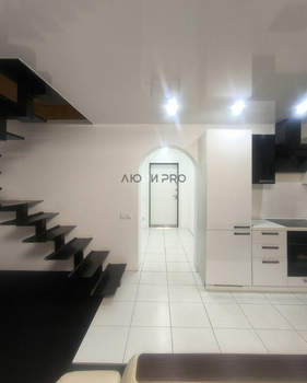 Дом 96м&sup2;, 2-этажный, участок 6 сот.  