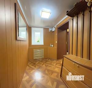 Дом 162м&sup2;, 2-этажный, участок 4 сот.  