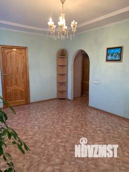 Дом 132м&sup2;, 2-этажный, участок 9 сот.  