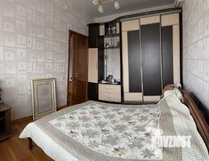 Коттедж 295м², 3-этажный, участок 6 сот.  
