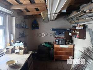 Дом 60м&sup2;, 2-этажный, участок 3 сот.  