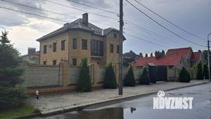 Коттедж 357м&sup2;, 3-этажный, участок 9 сот.  