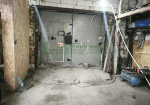 Дом 142м&sup2;, 2-этажный, участок 10 сот.  