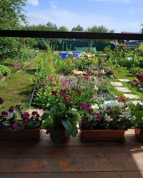 Дом 18м&sup2;, 2-этажный, участок 7 сот.  