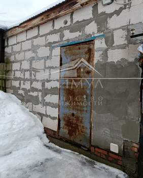 Дом 30м&sup2;, 2-этажный, участок 1 сот.  