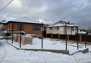 Дом 168м&sup2;, 1-этажный, участок 4 сот.  