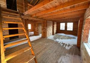 Дом 140м&sup2;, 2-этажный, участок 4 сот.  