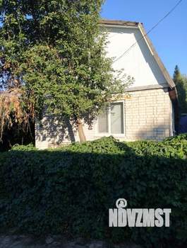 Дом 53м&sup2;, 2-этажный, участок 6 сот.  