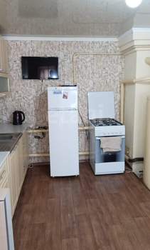 Дом 64м², 1-этажный, участок 6 сот.  