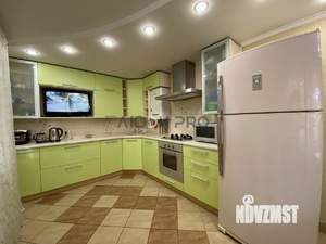 Дом 150м&sup2;, 2-этажный, участок 3 сот.  