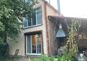 Дом 93м², 3-этажный, участок 7 сот.  