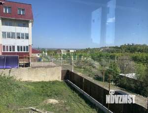 Дом 270м&sup2;, 2-этажный, участок 10 сот.  