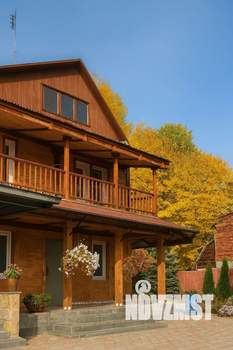 Дом 230м², 2-этажный, участок 10 сот.  