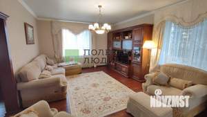 Коттедж 281м², 2-этажный, участок 11 сот.  