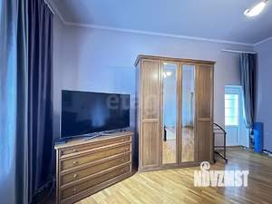 Дом 371м², 3-этажный, участок 10 сот.  