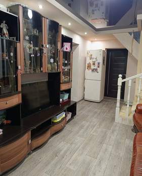 Дом 160м², 2-этажный, участок 6 сот.  