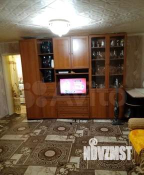 Дом 80м&sup2;, 2-этажный, участок 6 сот.  