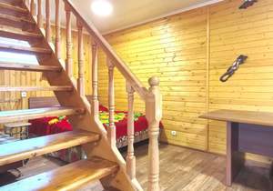 Дом 90м², 2-этажный, участок 6 сот.  