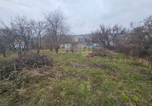 Дом 17м², 2-этажный, участок 10 сот.  