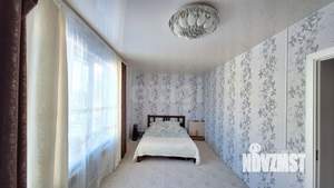 Дом 103м&sup2;, 2-этажный, участок 3 сот.  