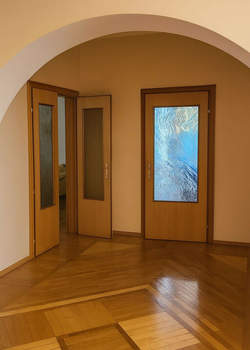 Дом 321м², 3-этажный, участок 13 сот.  