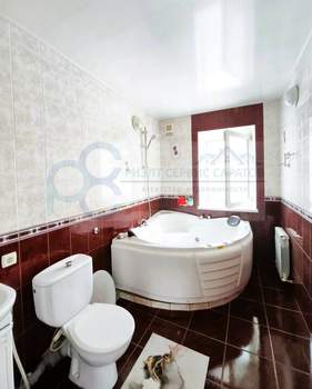 Дом 250м², 2-этажный, участок 6 сот.  
