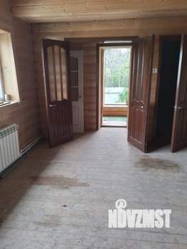 Дом 243м², 2-этажный, участок 6 сот.  