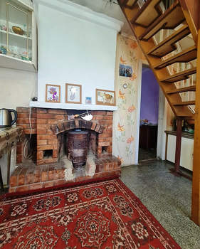 Дом 50м², 2-этажный, участок 6 сот.  