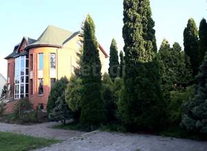 Дом 584м², 4-этажный, участок 33 сот.  