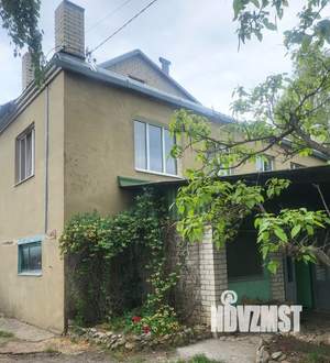 Дом 296м&sup2;, 2-этажный, участок 12 сот.  