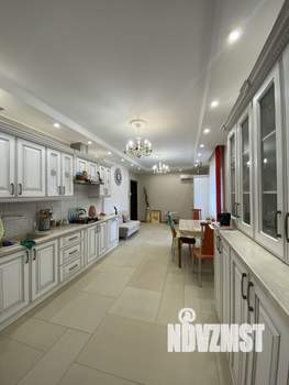 Дом 460м&sup2;, 2-этажный, участок 15 сот.  