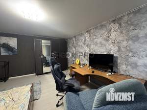 Дом 100м², 2-этажный, участок 2 сот.  