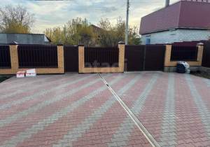 Дом 180м&sup2;, 1-этажный, участок 10 сот.  