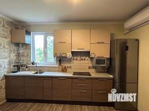 Дом 150м², 2-этажный, участок 10 сот.  