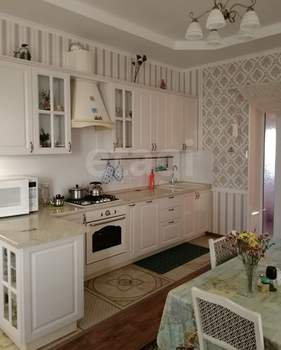 Дом 230м², 2-этажный, участок 9 сот.  