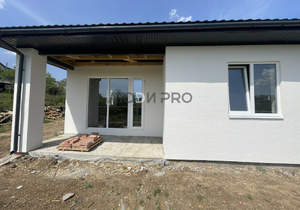 Дом 92м&sup2;, 1-этажный, участок 6 сот.  