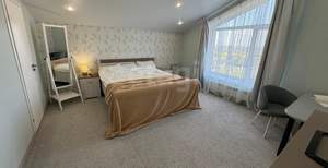 Дом 229м², 3-этажный, участок 6 сот.  